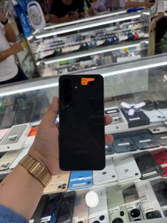 (Category: ) located in . Submitted by keannagadgetph (Listing ID 1387895862, Image 1). Description: .