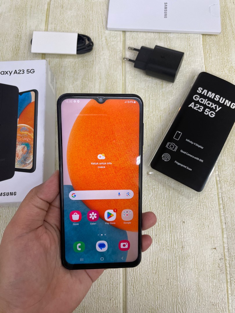 Samsung galaxy A23 5G 8/128gb bekas resmi sein, Telepon Seluler ...