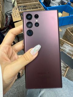 （分類：）位於 。 由 kyralam13 提交（商品編號 1387872970，圖片 1）。簡介： 。