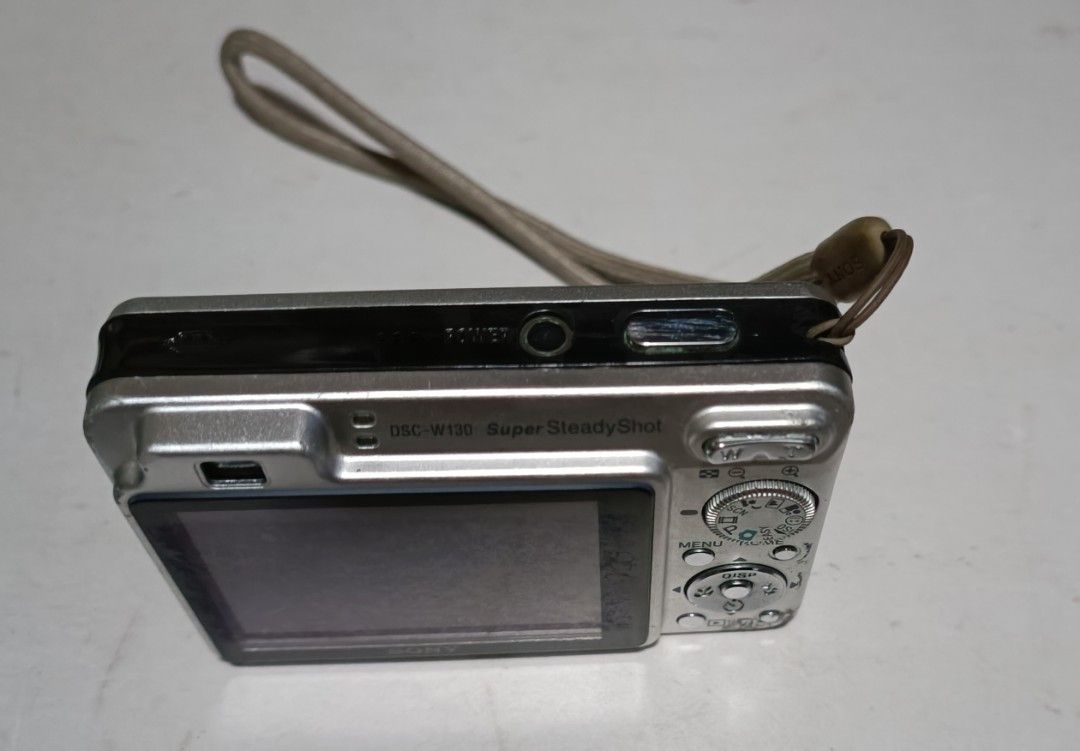Sony Cyber shot WSC 130 Full HD (Category: Cameras) located in Makati City. Submitted by fruitful8 (Listing ID 1387900478, Image 2). Description: Digital camera Sony Cyber shot WSC 130 with box Camera case Charger Battery User manual CD Good condition but with signs of usage.