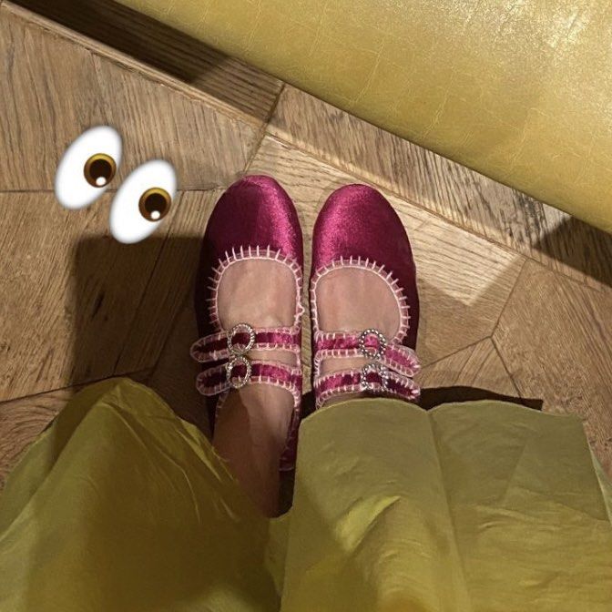 Stooli ID Anna Flats, Women's Fashion, Footwear, Flats on Carousell