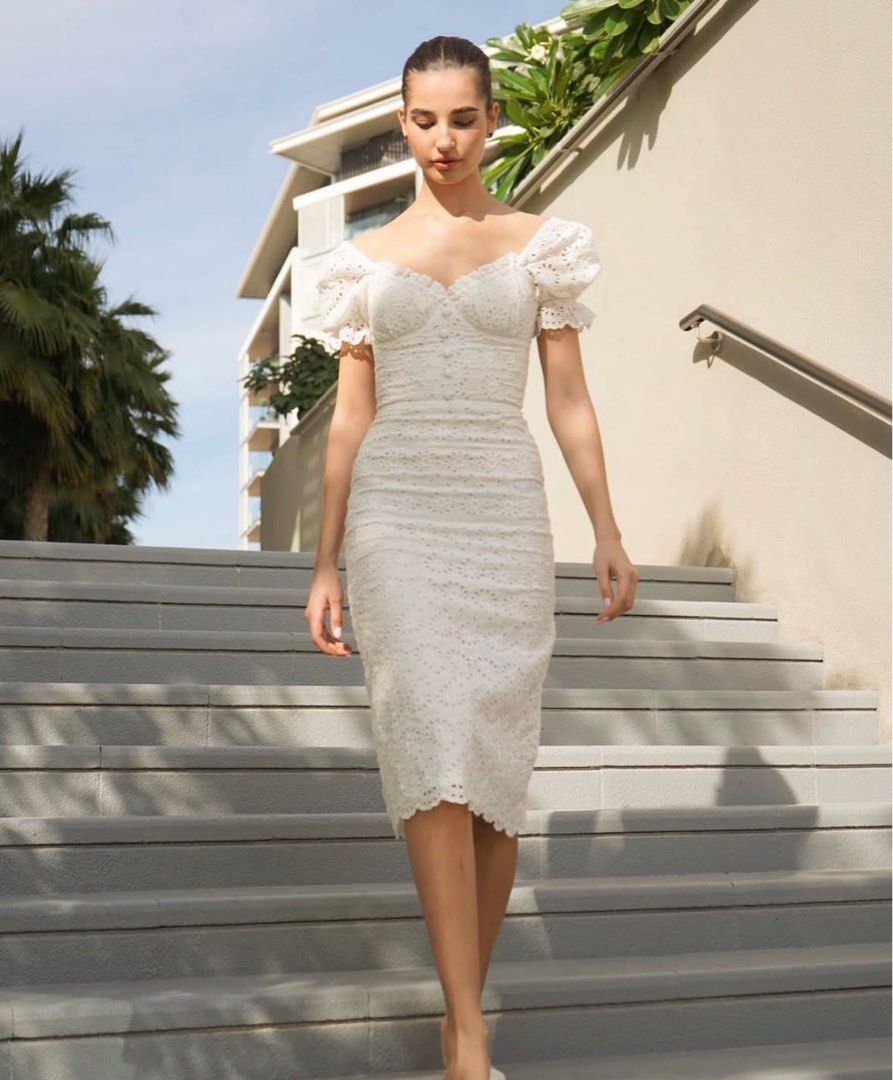 Stylestaple Lucille White Dress (Category: Dresses) located in Quezon City. Submitted by kdia.21 (Listing ID 1387758567, Image 1). Description: Fits XS to S.