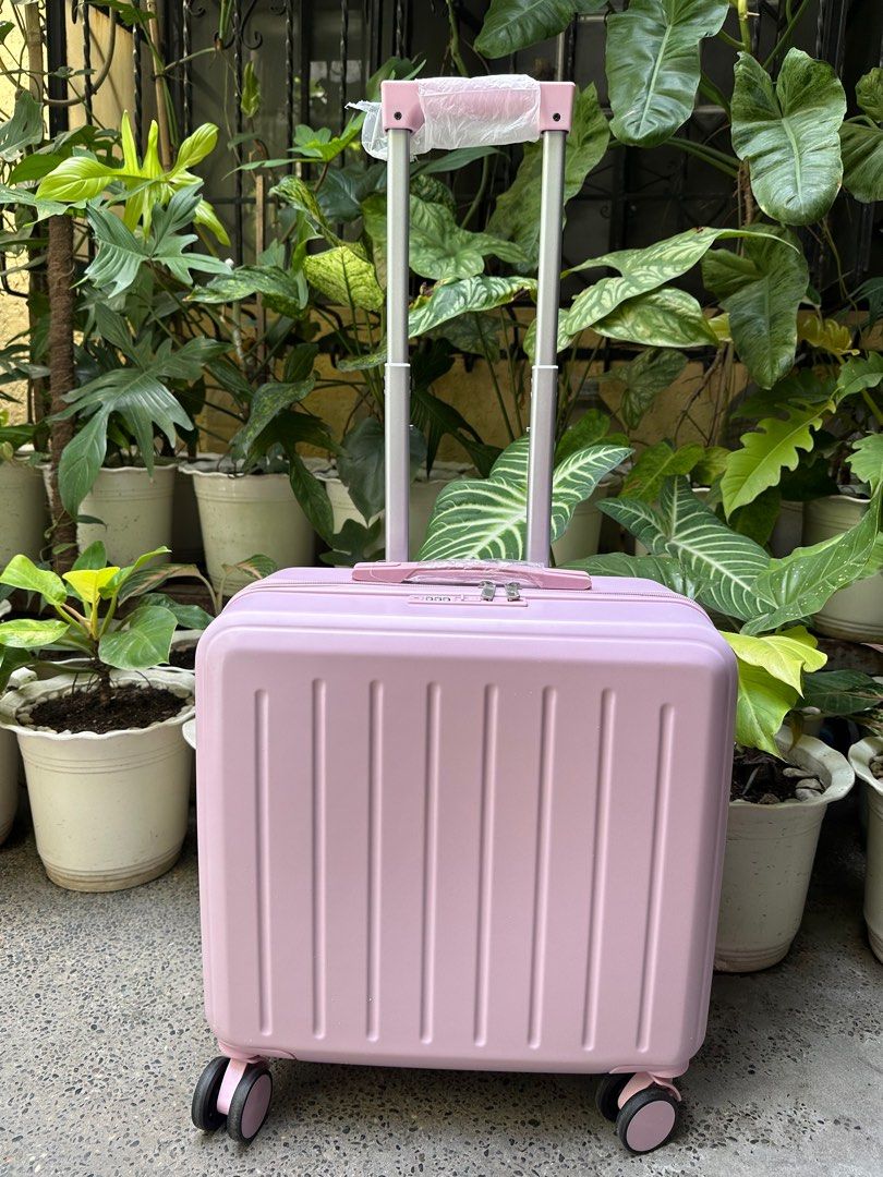 Travel Basic hand carry luggage PINK (Category: Luggage) located in Valenzuela. Submitted by kaelstoypalace (Listing ID 1387852693, Image 2). Description: TSA lock Double wheel.