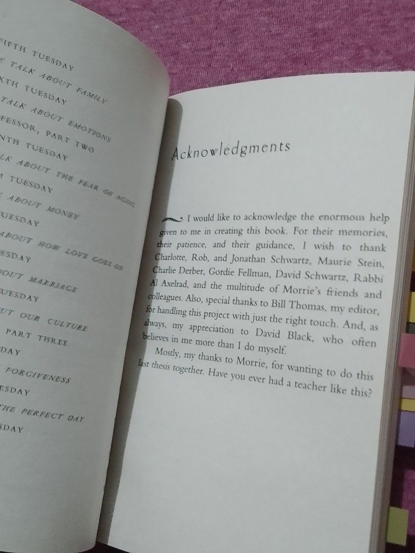 tuesdays w morrie book (from fullybooked) (Category: Storybooks) located in Pasig City. Submitted by mxriem_ (Listing ID 1387913599, Image 2). Description: •medyo gusot yung cover page but still looks good as new •with very few annotations •with free page marker!! dm for more photos.