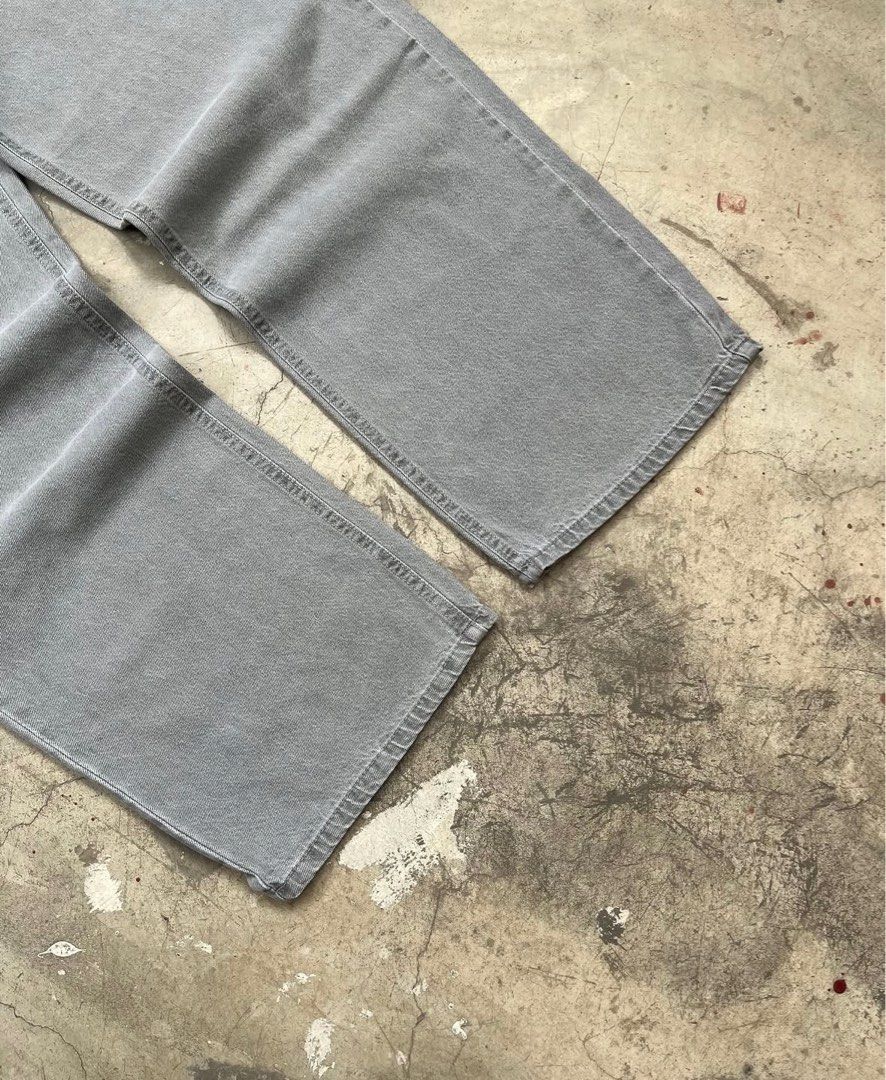 Wash Gray Baggy Pants (Category: Jeans) located in Tacloban City. Submitted by pd.clutter (Listing ID 1387761148, Image 3). Description: W:30 L:40 Leg opening: 9.