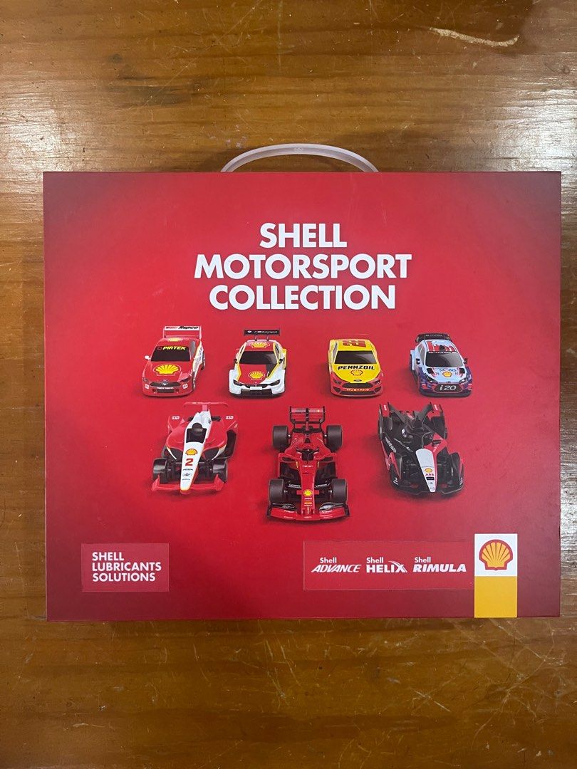 2022 Shell Motorsport collection (Category: Vehicle & Diecast Models) located in Mandaluyong City. Submitted by lluisl (Listing ID 1387948885, Image 2). Description: 2022 Shell Motorsport Collection 1:41 scale Also remote controlled Condition 9/10 1:41 scale San Juan Location 09167265289.
