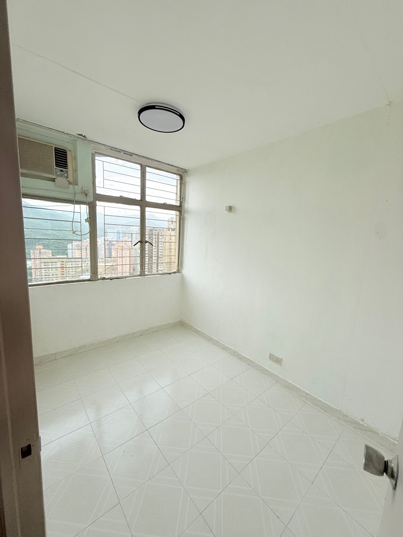 3房64587232303875112