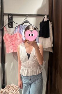 99% New ❣️ Zara White Sleeveless Top Size M64242489709187110