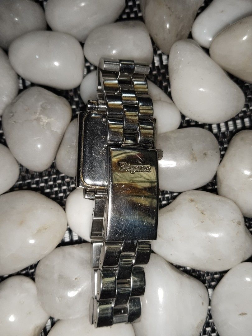 A95 - Citizen "Elegance" Tank Watch (Category: Luxury Watches) located in Vigan. Submitted by thrift_watch_ilocos (Listing ID 1387950462, Image 2). Description: .