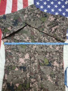 (Category: ) located in . Submitted by clothes.combat (Listing ID 1387957966, Image 1). Description: .