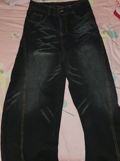 （分類：）位於 。 由 lbuuu 提交（商品編號 1388073590，圖片 1）。簡介： 。