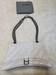 (Category: ) located in . Submitted by mavel0817 (Listing ID 1387942664, Image 1). Description: .