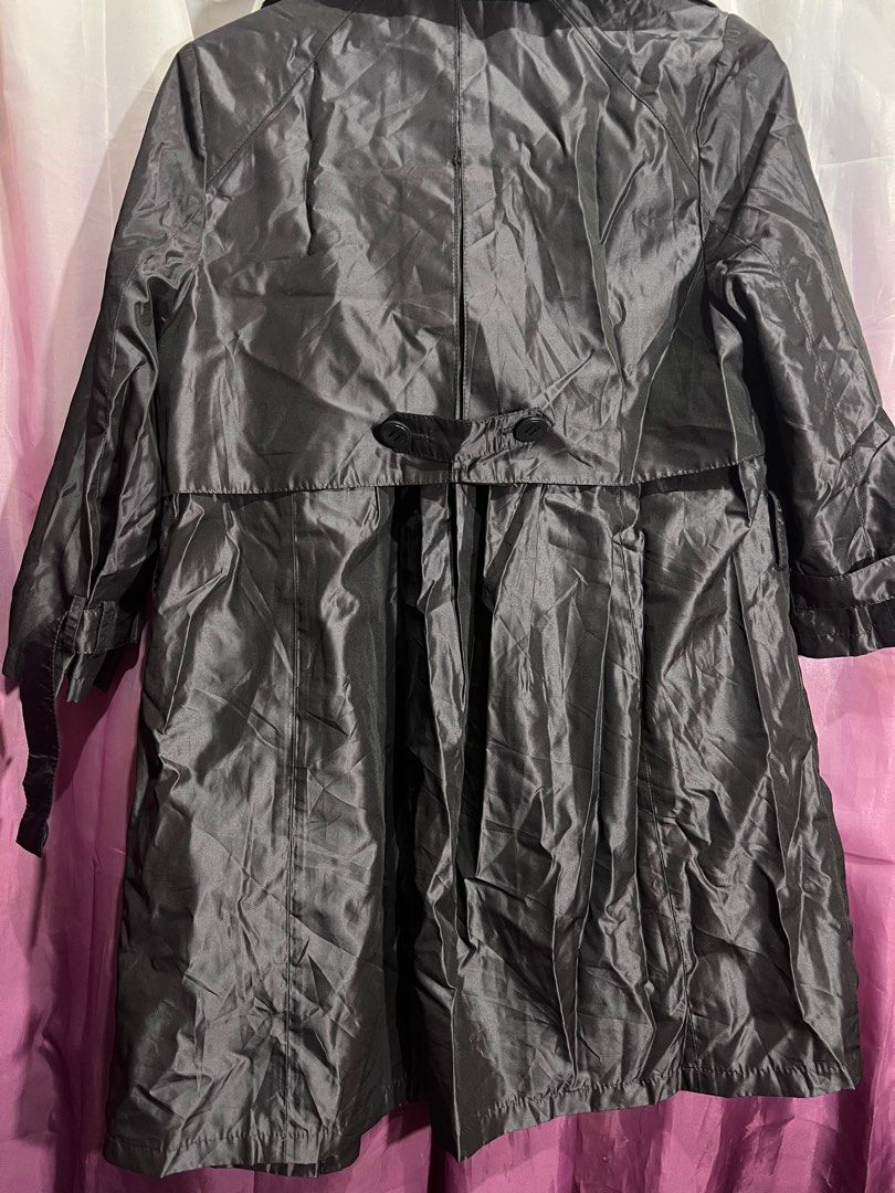Black jacket (Category: Coats, Jackets and Outerwear) located in Marikina City. Submitted by kam.declutter (Listing ID 1388002045, Image 2). Description: Hi guys! I’m currently decluttering and I’m selling my pre-loved and never worn clothes. Need na mag bawas super dami na 🥵 📎 color may vary due to lighting 📎 two days reservation only 📎 used but not abused 📎 please manage your expectation 📎 no cancellations of orders 📎 no return /exchange