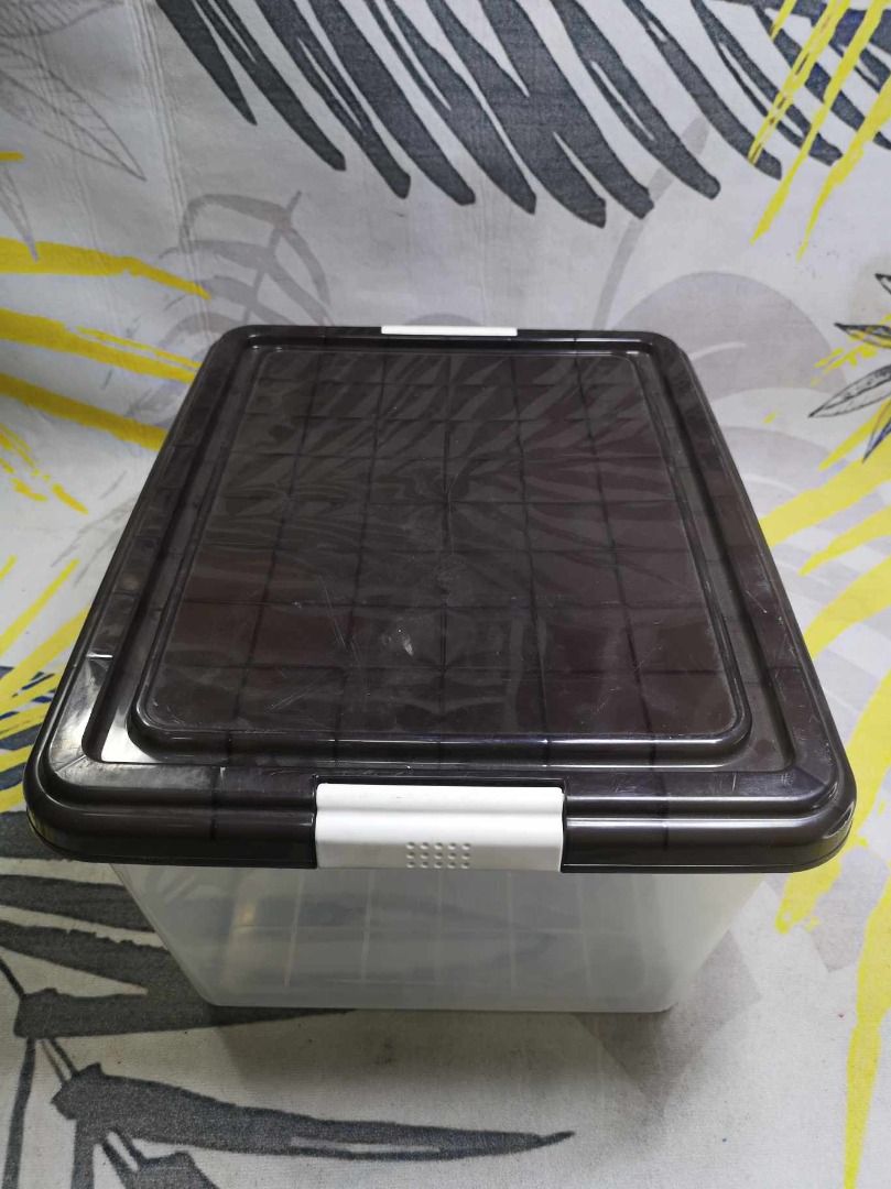 Black Lid Side Lock Storage Box (Category: Storage Boxes & Baskets) located in Santa Cruz. Submitted by jmy_surplus.2 (Listing ID 1387996855, Image 2). Description: Size ; L - 25 W - 44 H - 34 Color ; Black Type ; Storage Box Brand ; No Brand Material ; Plastic Style ; Black Plastic Storage Box MK A JMY 5 Batch #141.