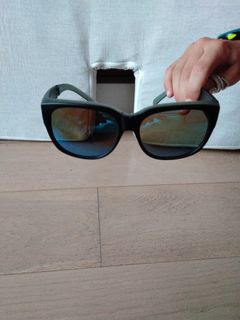 （分類：）位於 。 由 sevanboss 提交（商品編號 1388037740，圖片 1）。簡介： 。