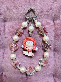 (Category: ) located in . Submitted by omytinywardrobe (Listing ID 1388059727, Image 1). Description: .