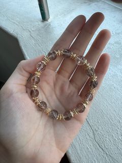 (Category: ) located in . Submitted by wildberries (Listing ID 1388044685, Image 1). Description: .