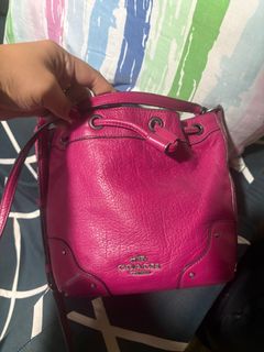 (Category: ) located in . Submitted by ghandie (Listing ID 1388059379, Image 1). Description: .