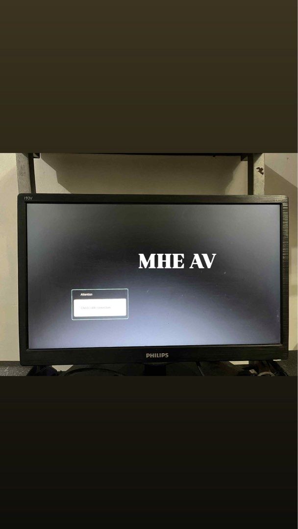 COMPUTER SET FOR SALE (Category: Computer Parts) located in Caloocan City. Submitted by meeerlyy (Listing ID 1388041354, Image 2). Description: FOR SALE AS SET only ‼️ - Computar Table - Monitor - CPU - UPS Power supply Is there someone interested to buy this? Working and just needs reformat Loc: North Caloocan Php 5.5K For pick up only.