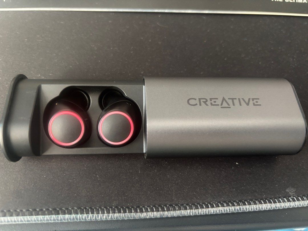 Creative Earbuds with Charging Case