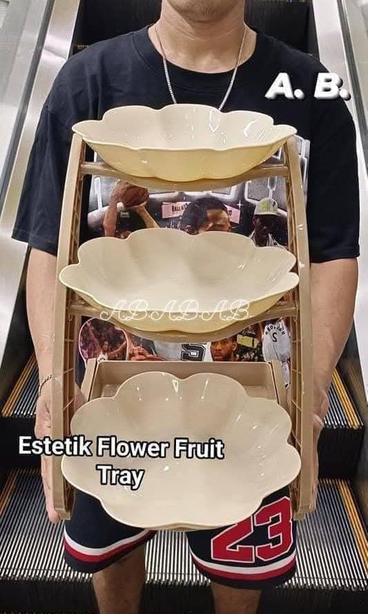 Estetik Flower Fruit Tray (Category: Food Organization & Storage) located in Manila. Submitted by onlineshoppersph (Listing ID 1387978848, Image 3). Description: Cash On Deliver - Metro Manila - Delivery Fee/Handling Fee shouldered by BUYERS - DF/HF depends on BUYERS Location LALAMOVE PICK UP - Cash on Deliver - Metro Manila & Nearby DELIVER THRU COURIER, CARGO & BUS - Provincial Buyers - Payment 1st Thank You.