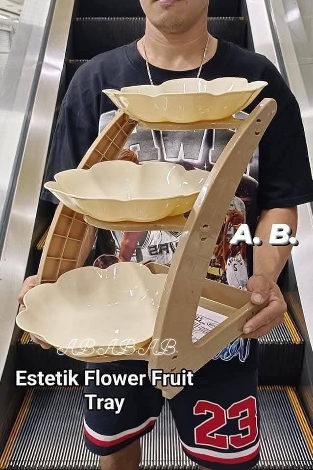 Estetik Flower Fruit Tray (Category: Food Organization & Storage) located in Manila. Submitted by onlineshoppersph (Listing ID 1387978848, Image 2). Description: Cash On Deliver - Metro Manila - Delivery Fee/Handling Fee shouldered by BUYERS - DF/HF depends on BUYERS Location LALAMOVE PICK UP - Cash on Deliver - Metro Manila & Nearby DELIVER THRU COURIER, CARGO & BUS - Provincial Buyers - Payment 1st Thank You.