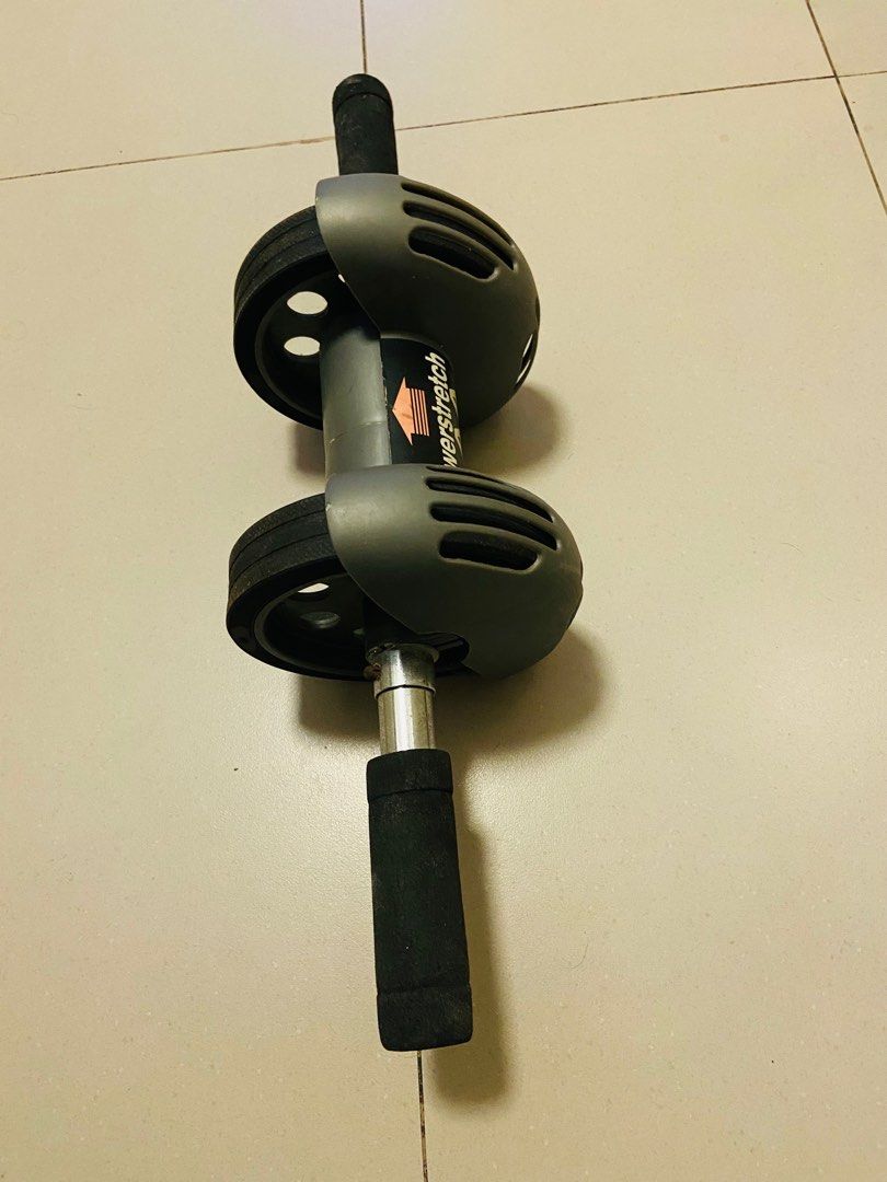 Exercise machine (Category: Cardio & Fitness Machines) located in Singapore. Submitted by audreysky (Listing ID 1387962642, Image 3). Description: Friend gave me, never use.