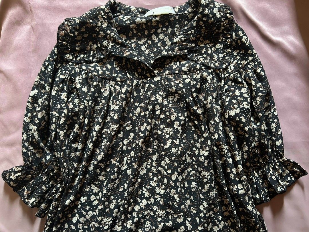 Flowery Black Cottagecore Dress (Category: Dresses) located in Quezon City. Submitted by matchahearts (Listing ID 1387995017, Image 2). Description: ready to wear!.