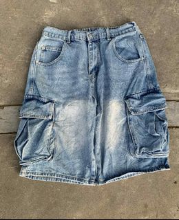 (Category: ) located in . Submitted by makemoney929 (Listing ID 1388076512, Image 1). Description: .