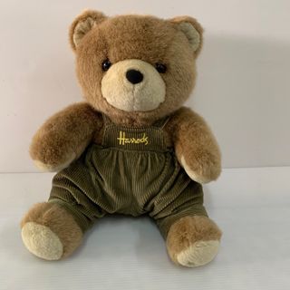 (Category: ) located in . Submitted by vintagebrandedstore (Listing ID 1388068239, Image 1). Description: .