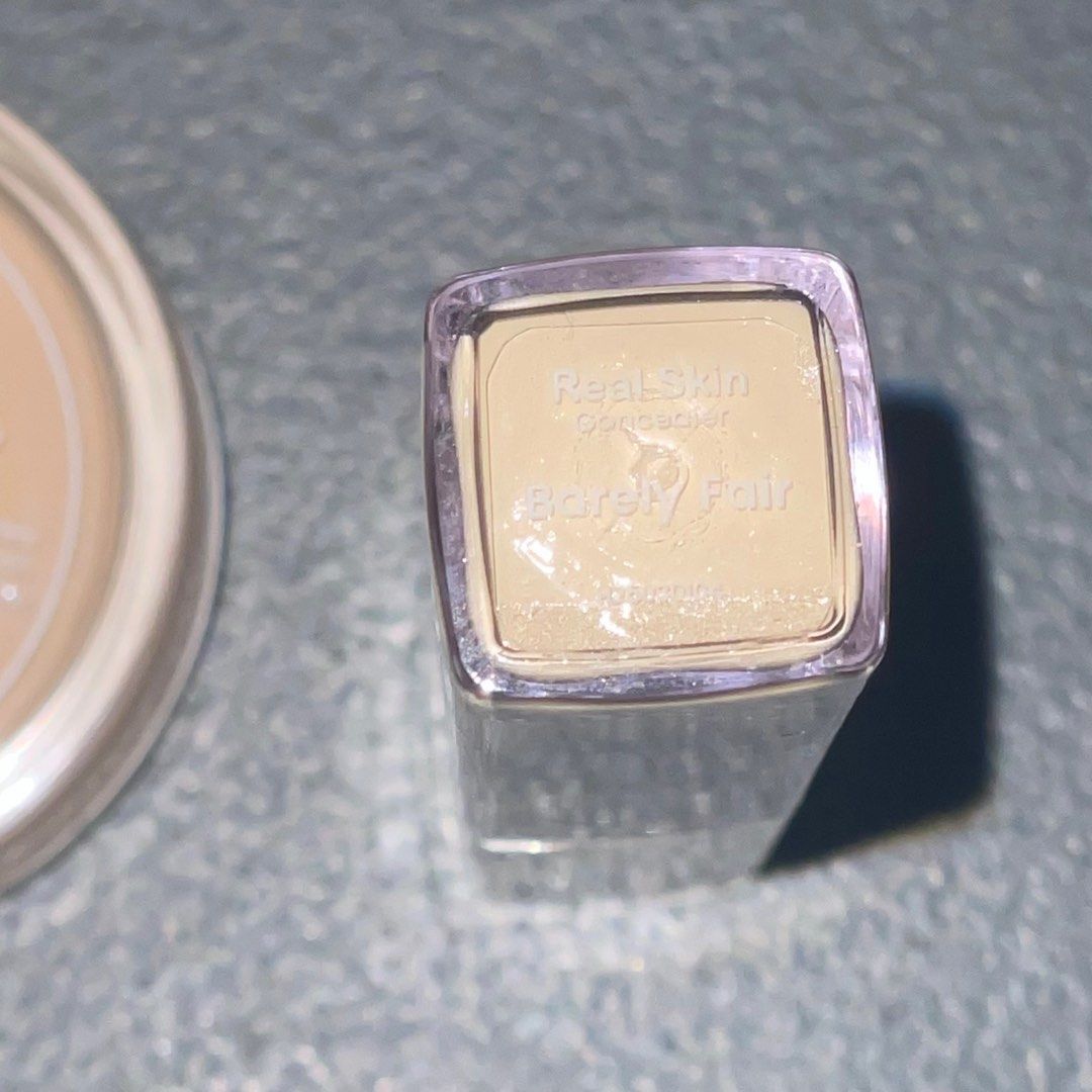 Her Beauty Pot and Liquid Concealer (Category: Makeup) located in Bulacan. Submitted by djobsessed (Listing ID 1387991327, Image 3). Description: used once, rfs: wrong shade 🥲 .