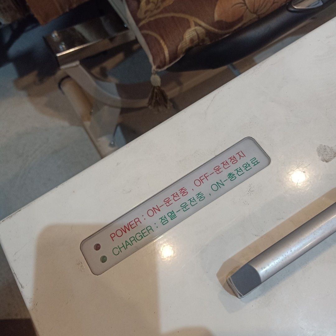36V Lithium Ion Battery Charger (Category: Electrical, Adaptors & Sockets) located in Bulacan. Submitted by mysticdeer.6d7f47 (Listing ID 1388055026, Image 3). Description: Lithium Ion Battery Charger Input 220V Output 36V.