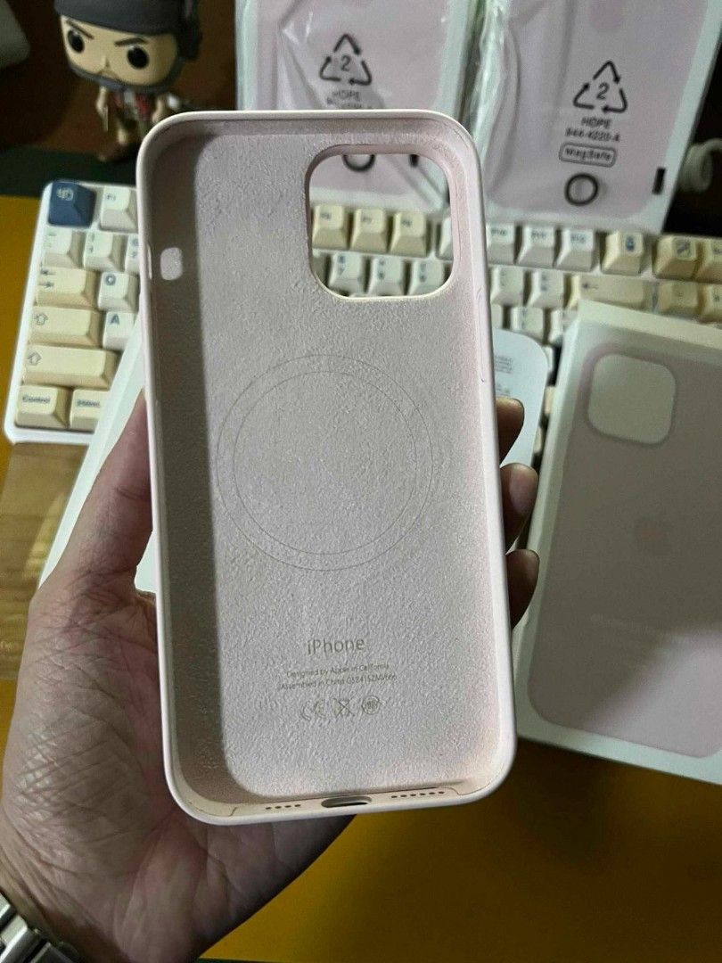 iPhone 13 Pro Max Magsafe Silicone Case [PINK] (Category: Cases & Sleeves) located in Manila. Submitted by zionmerced (Listing ID 1388034680, Image 3). Description: pm me.
