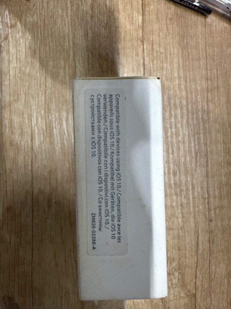iPhone EarPods lighting connector sealed (Category: Earphones) located in Quezon City. Submitted by timoshop (Listing ID 1319199069, Image 2). Description: iPhone EarPods light nung connector Brand new sealed.