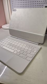 （分類：）位於 。 由 c1ks7_ 提交（商品編號 1388067359，圖片 1）。簡介： 。