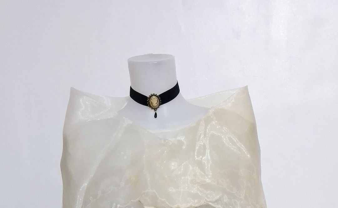 Maria Clara Necklace (Category: Necklaces) located in Marikina City. Submitted by alexfortu88925 (Listing ID 1387955171, Image 1). Description: Maria Clara Necklace 📌choker.for buwan ng wika accessory.