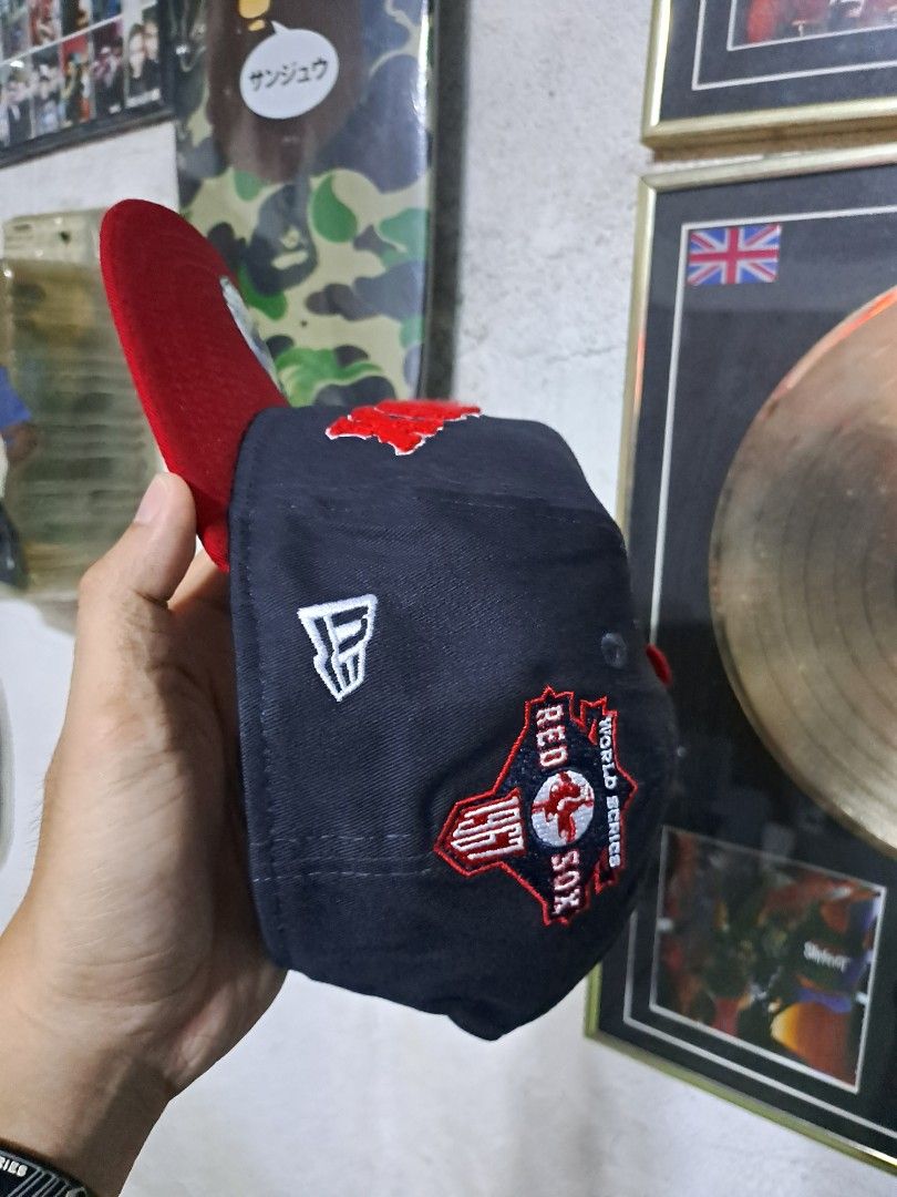 New Ers Boston Red Sox (Category: Caps & Hats) located in Makati City. Submitted by aizen15 (Listing ID 1388083597, Image 3). Description: New Era The Golfer Boston Red Sox Brand New.