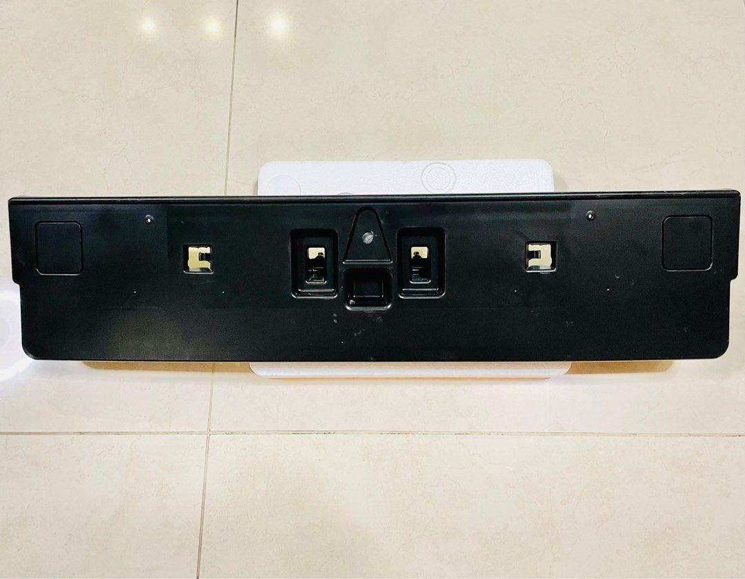 Original Mazda Front Licence Plate Holder BCWB-50171, Car