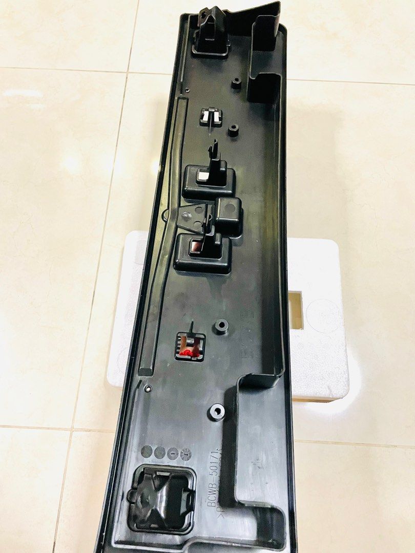 Original Mazda Front Licence Plate Holder BCWB-50171, Car