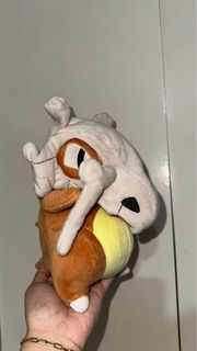 (Category: ) located in . Submitted by calizoosh (Listing ID 1387975083, Image 1). Description: .