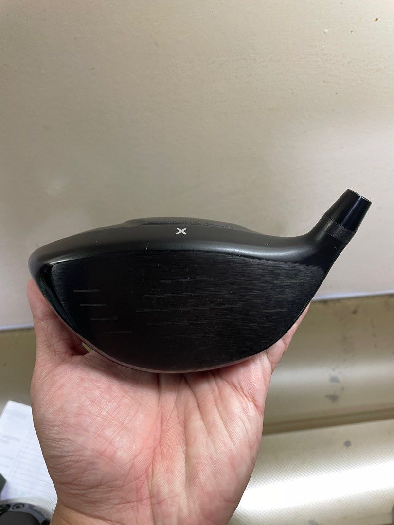 PXG 0811 x driver head (Category: Golf) located in Manila. Submitted by kyleramooos (Listing ID 1387961050, Image 3). Description: Pxg 0811 x driver head 10.5 degrees With adaptor and headcover.