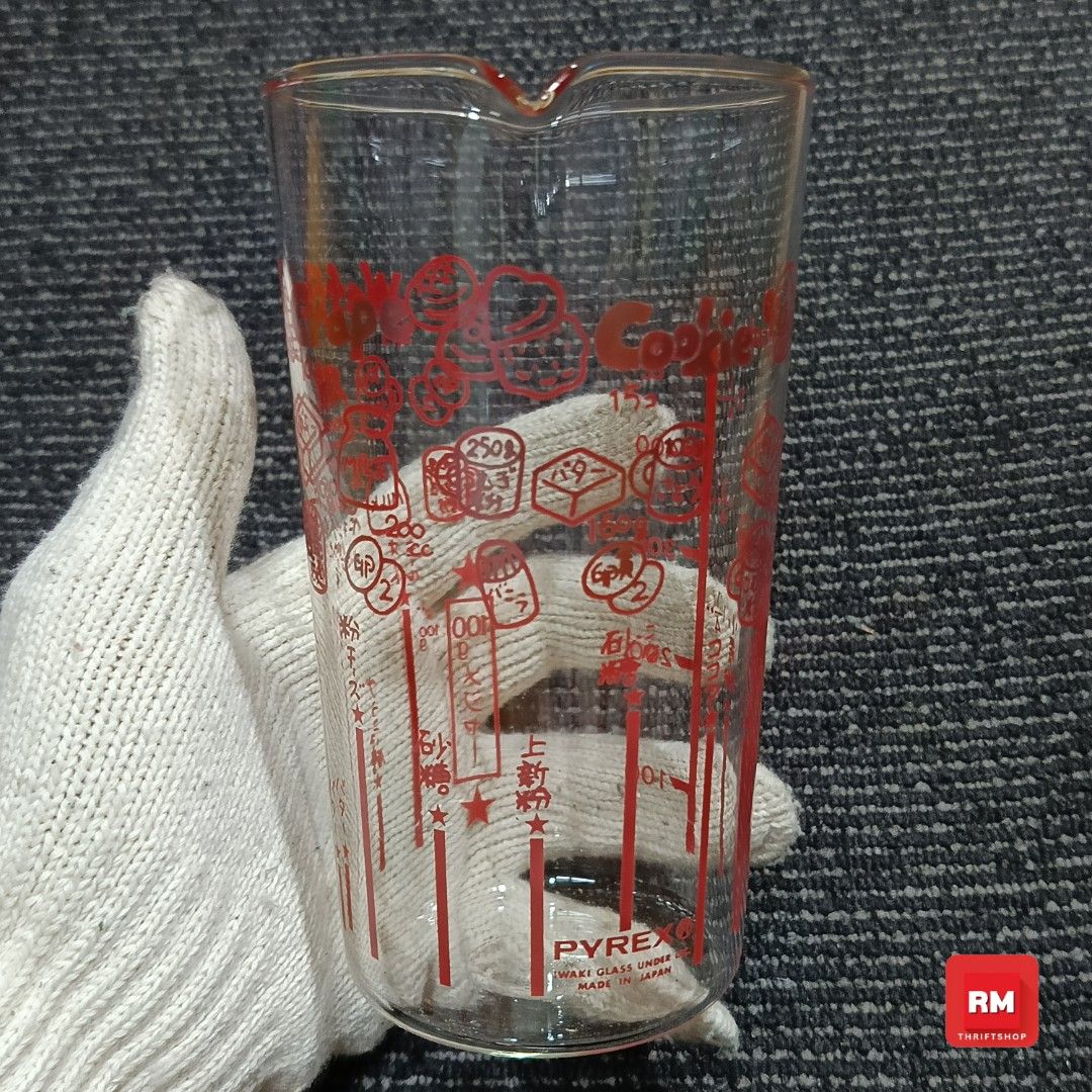 Pyrex Iwaki Glass | R (Category: Cookware & Accessories) located in Meycauayan. Submitted by redmants2011 (Listing ID 1388076220, Image 2). Description: Price Fixed Flash Express.
