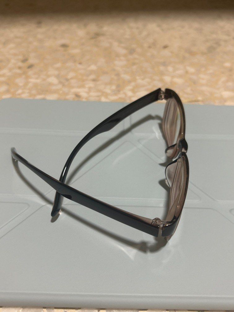 Rectangle spectacles frame (Category: Sunglasses & Eyewear) located in Singapore. Submitted by yuzupz (Listing ID 1388063950, Image 2). Description: Classic and versatile rectangle spectacles frame perfect for everyday use. Its minimalist design is great for both professional and casual looks. Lightweight and durable for comfortable all-day use..