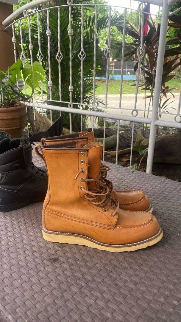 RED WING 9877 - AS NEW (Category: Boots) located in Baguio. Submitted by kickflips (Listing ID 1388058811, Image 1). Description: 10 MENS - NO ISSUE SLIGHTLY USED .