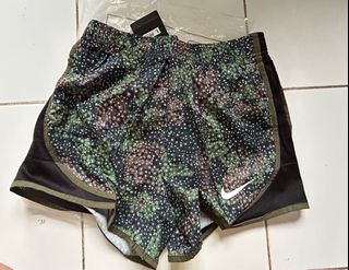 (Kategori: ) berada di . Dikirim oleh panicrainbow (ID iklan 1387968035, Gambar 1). Deskripsi: .