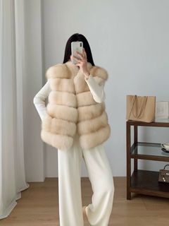 （分類：）位於 。 由 luxfurs 提交（商品編號 1388112464，圖片 1）。簡介： 。