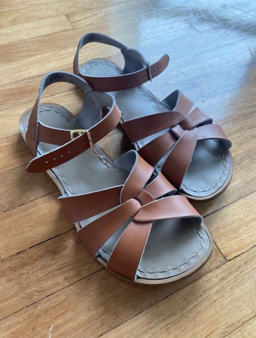 Saltwater Sandals Size 8/US 10 (Category: Flats & Sandals) located in Cagayan de Oro. Submitted by beryljane (Listing ID 1387942720, Image 3). Description: Bestseller pair! Seldom used these so perfect for rehoming. 😊 .