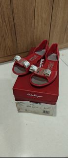 (Category: ) located in . Submitted by loveme73 (Listing ID 1388044041, Image 1). Description: .