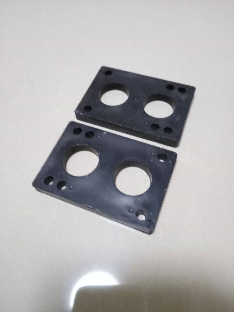 Skateboard risers (Category: Skates, Rollerblades & Scooters) located in Singapore. Submitted by budget-builds (Listing ID 1388065382, Image 1). Description: Prevent wheelbite Used to increase clearance for your big cruiser wheels. 60mm and above. Free nuts and bolts in picture 2.