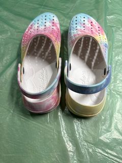 (Category: ) located in . Submitted by trulyworthy (Listing ID 1387956599, Image 1). Description: .